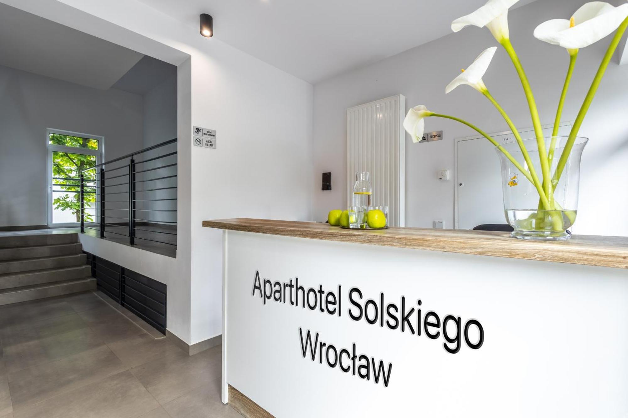 Aparthotel Solskiego Wroclaw Exterior photo